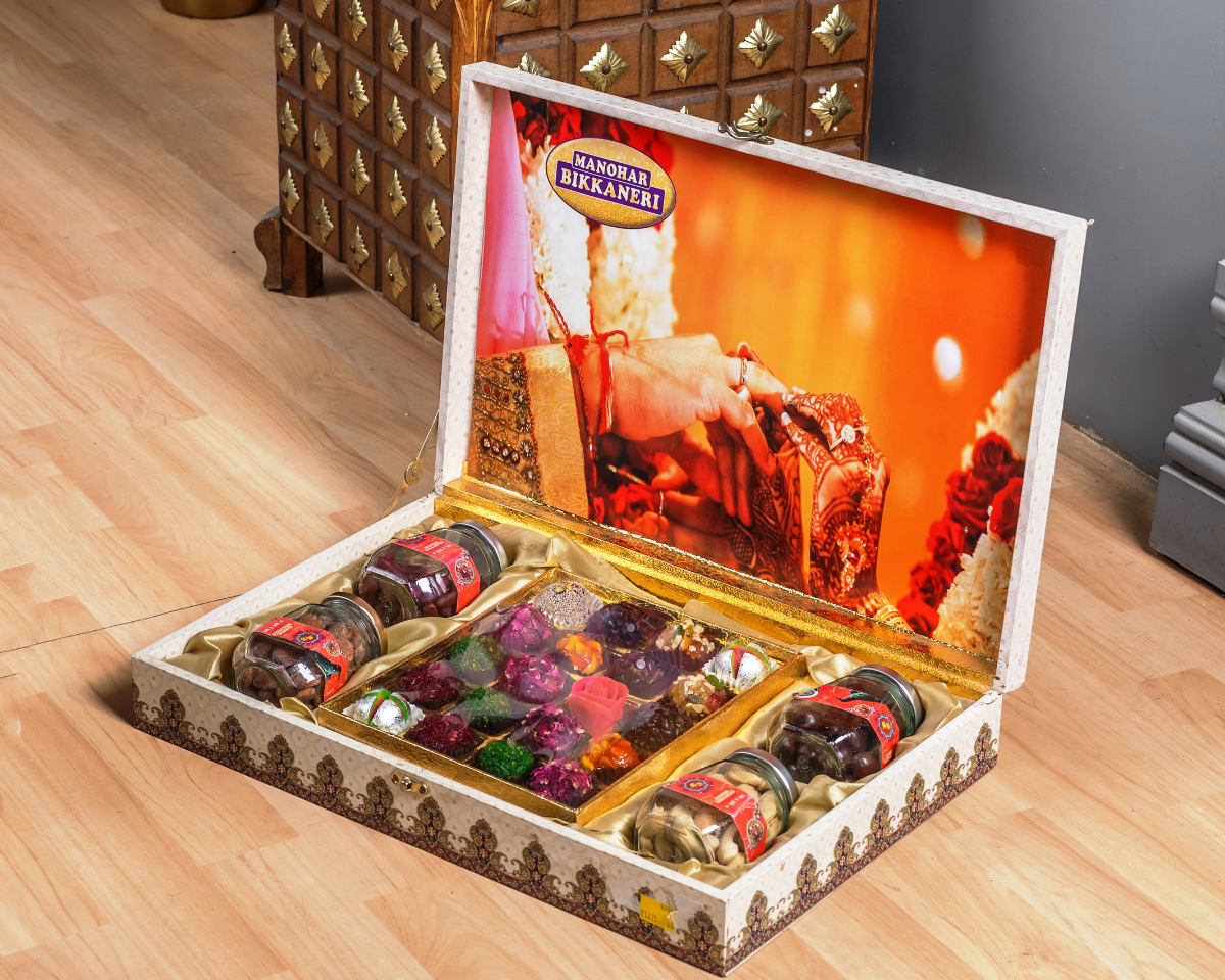 Royal Safed Premium MDF Box